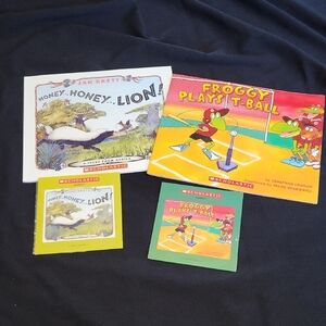 Scholastic Set Of 2 Audio Books Honey Honey Lion & Friggy Plays T-Ball